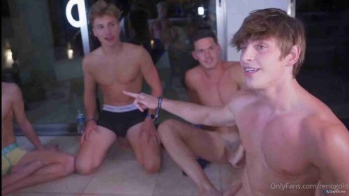 Reno Gold – KISS Or STRIP ft Leo Stuke, Mario Adrion, Jeff Kasser, Mojib, Marc Rose, Valentin, Carlos Effort & Romeo